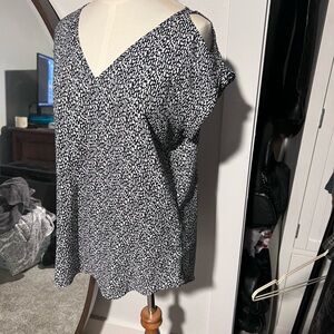 Navy and White Women's Top
